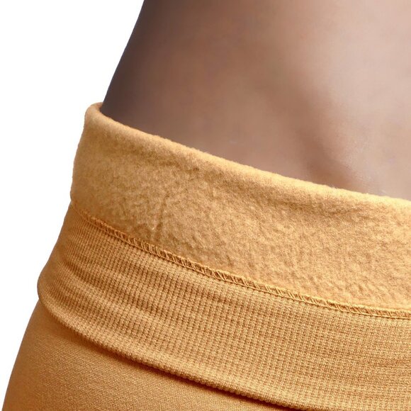 SEAMLESS Form Fitting Soft Fleece Leggings - Picture 4 of 5